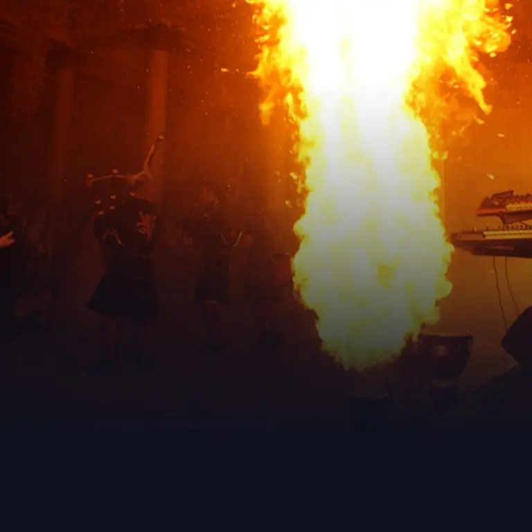 Flames & Fountains 